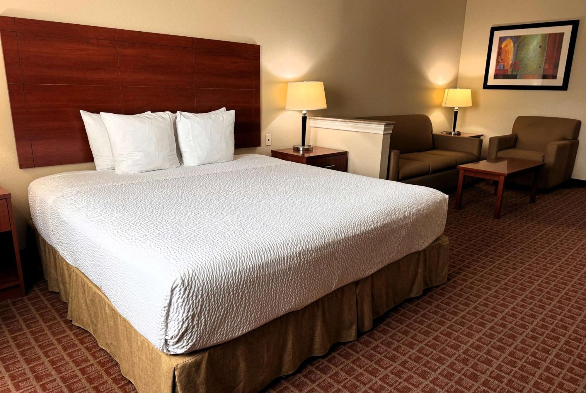 Hotel Ramada By Wyndham College Station Extérieur photo