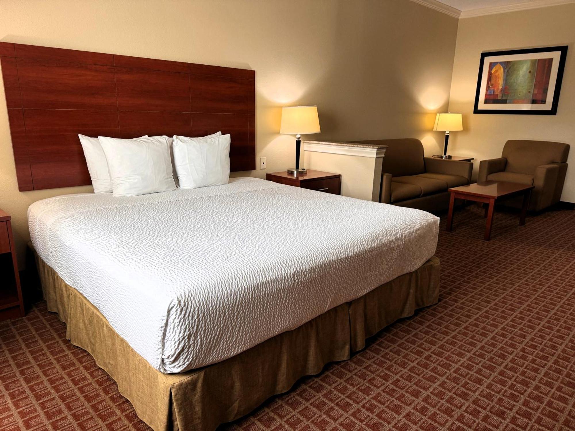 Hotel Ramada By Wyndham College Station Extérieur photo