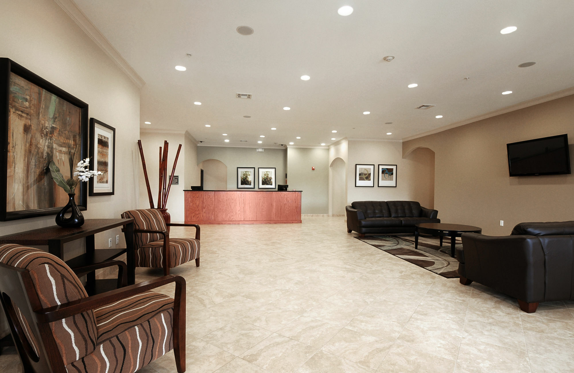 Hotel Ramada By Wyndham College Station Extérieur photo